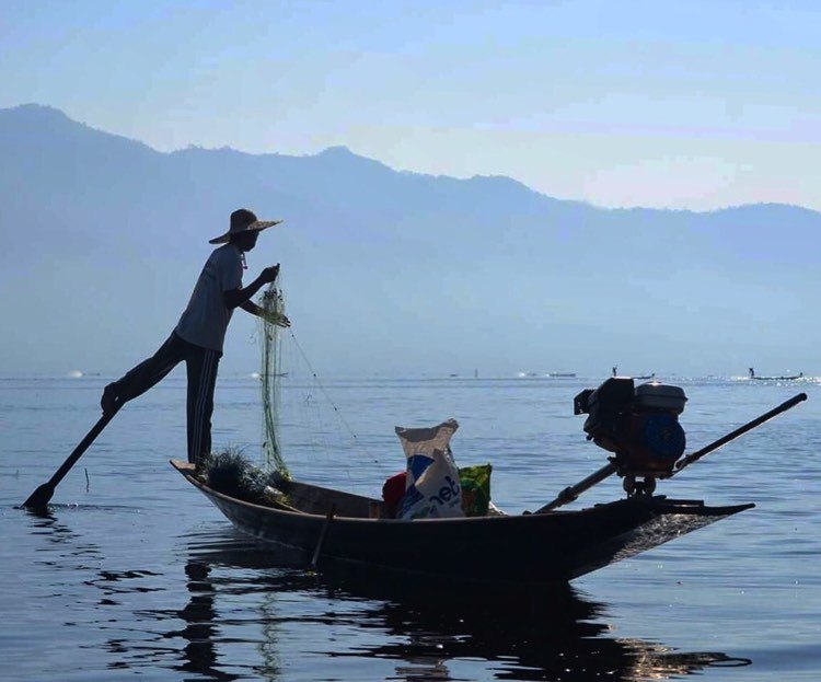 Myanmar's famous one leg fisherman